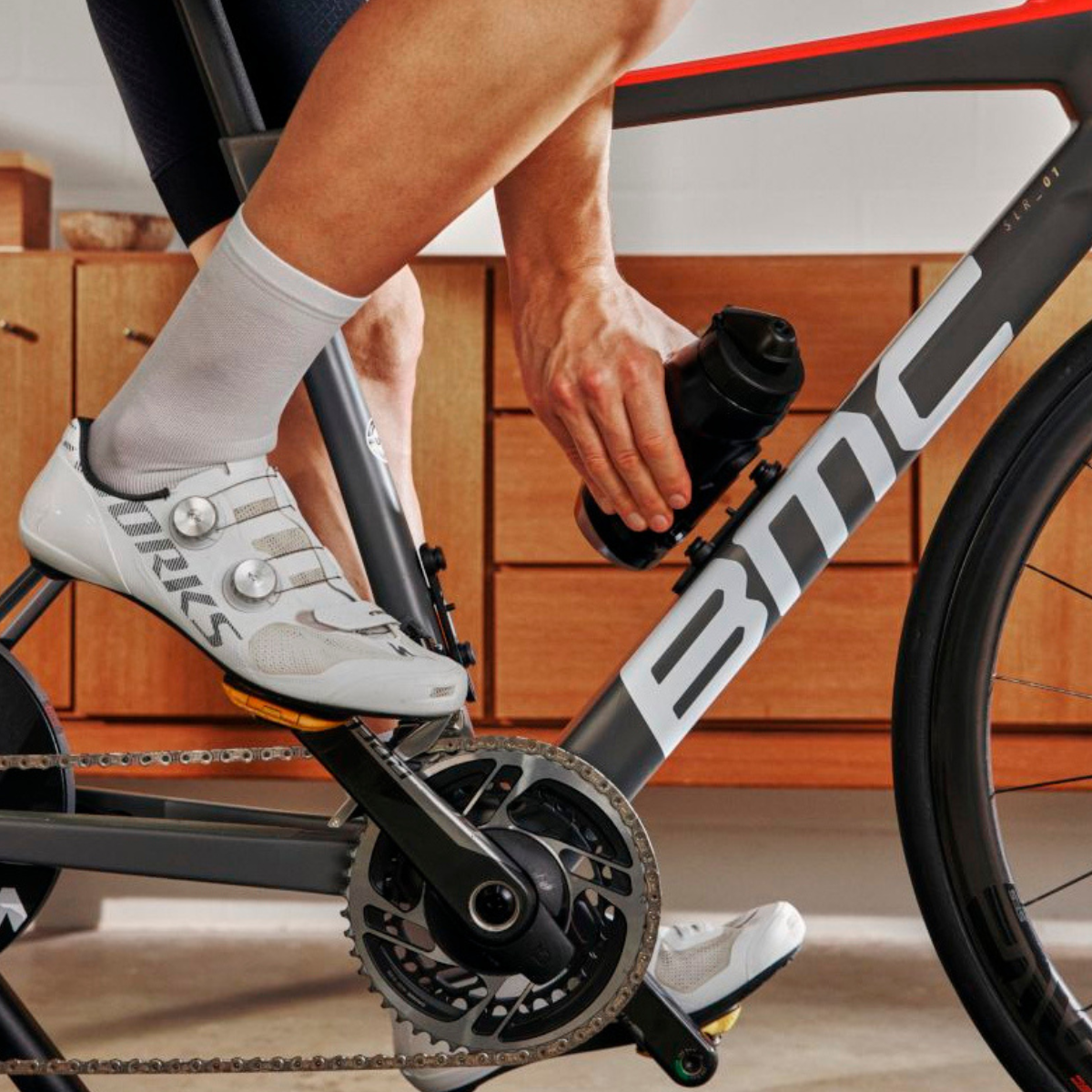 ANFORA FIDLOCK TWIST 590 ML CON BASE NEGRO