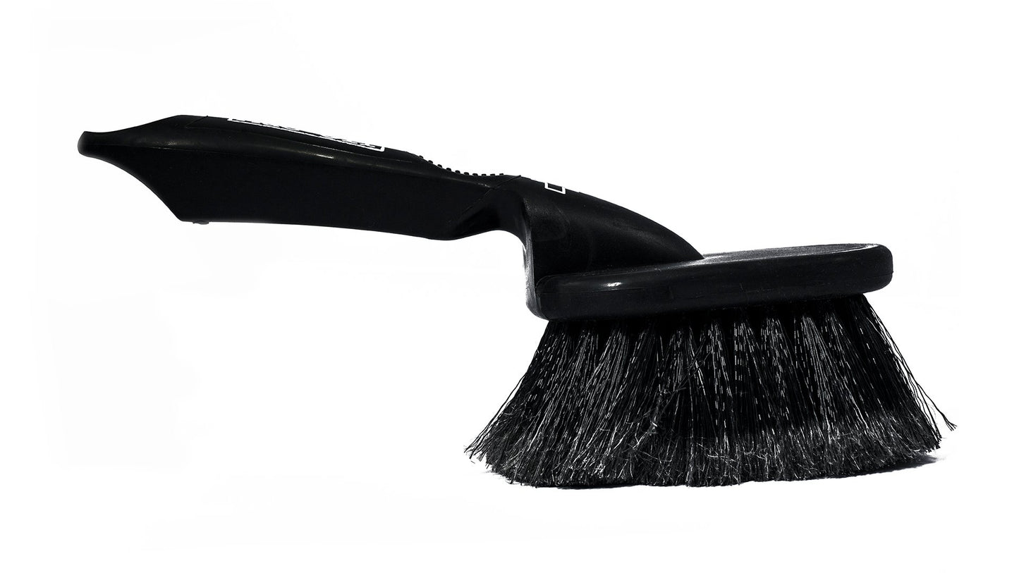 MUC-OFF CEPILLO SUAVE PARA LAVADO